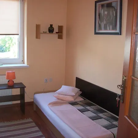 Hostel Goscinny Domek *